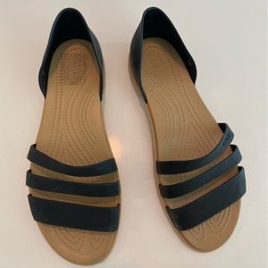 Crocs sandals sz 9